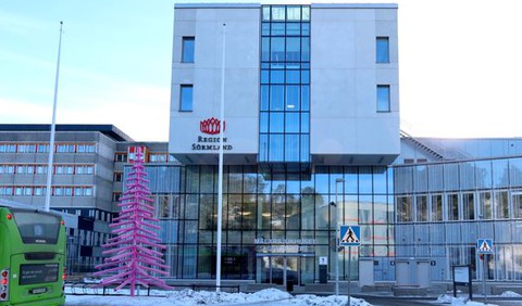 Gamla huvudentrén till Mälarsjukhuset